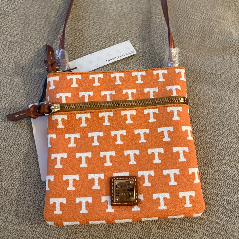 Dooney & Bourke Tennessee Vols Double-Zip Crossbody NWT – Orange